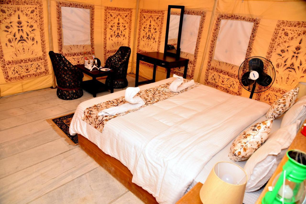 Hotel Desert Dream Royal Camp Jaisalmer Exterior foto