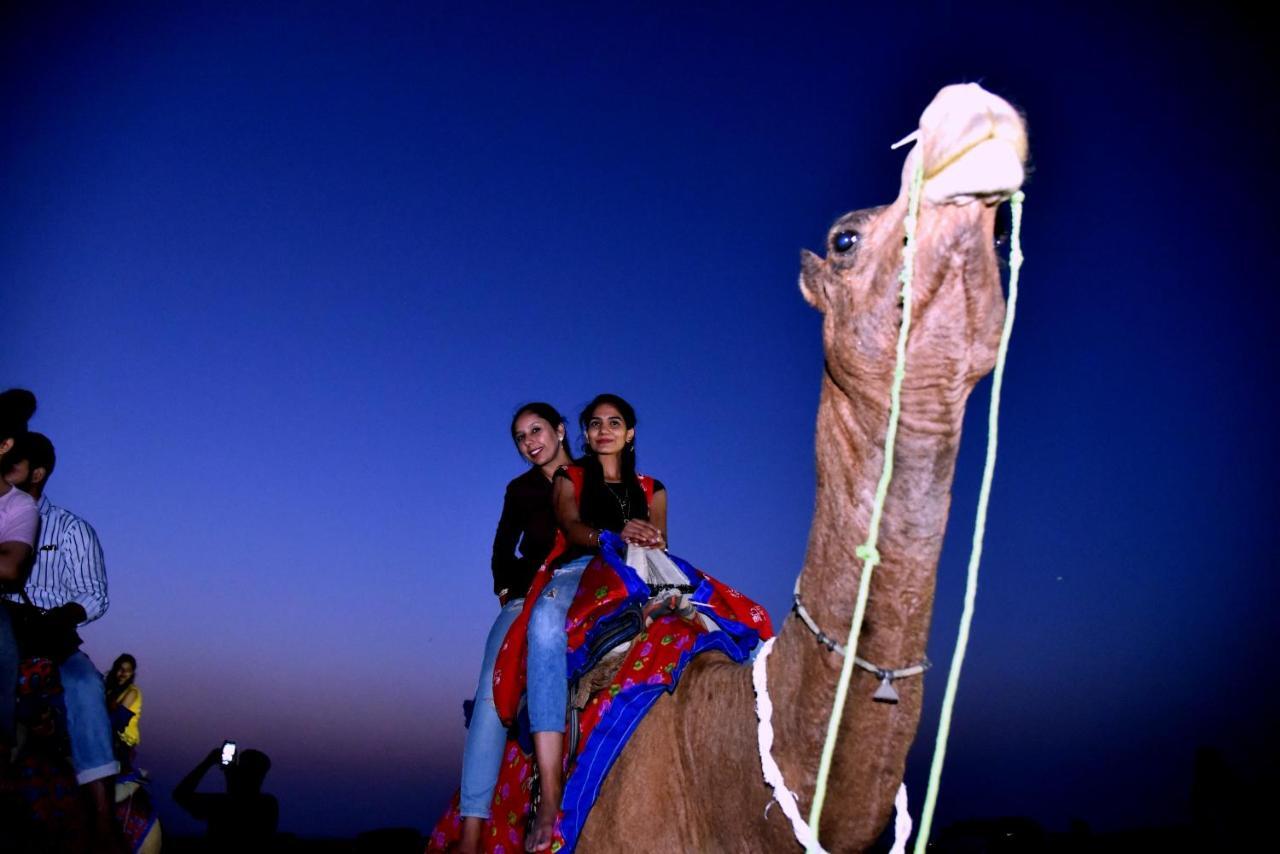Hotel Desert Dream Royal Camp Jaisalmer Exterior foto